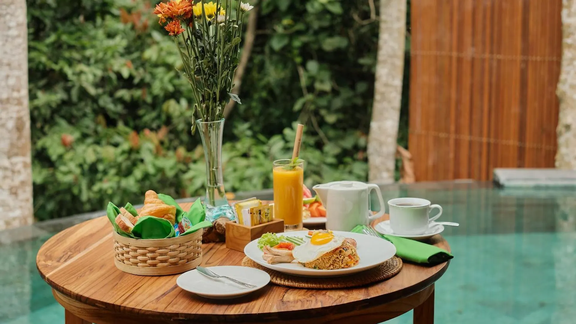 Elitya Ubud Villa Indonesia